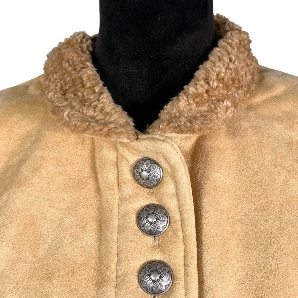 County Clothing Company Tan Western Jacket Faux Suede Shearling Sherpa Cropped - Picture 2 of 16